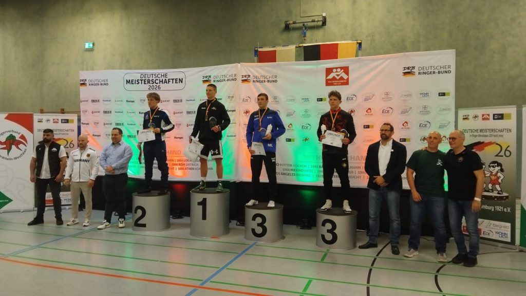 Felix Wächter bei der Siegerehrung der Deutschen Meisterschaft U20 2026